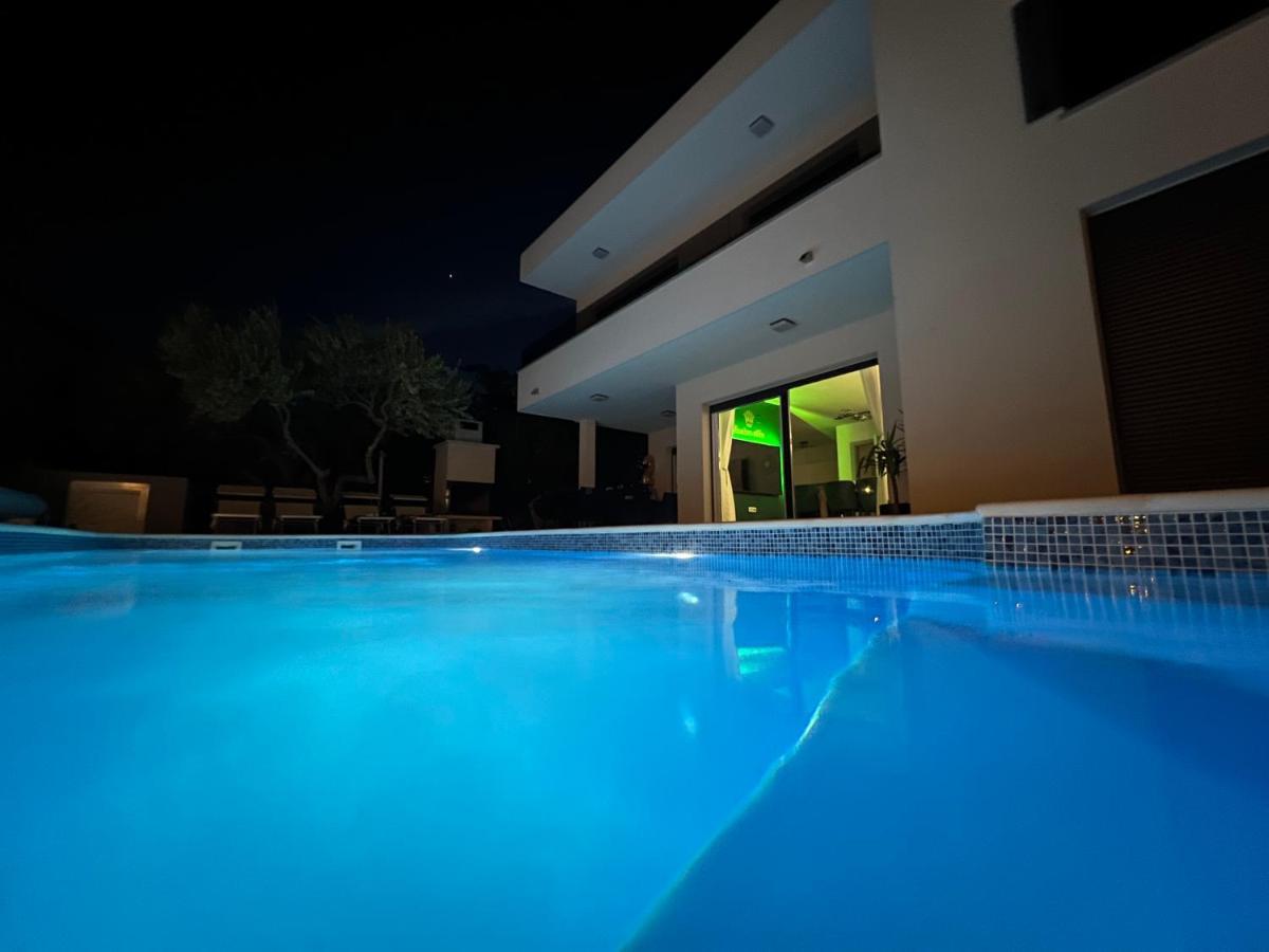 Sunluxvilla ,Heated Pool, Ir Sauna Kastela Bagian luar foto